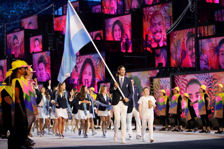 RIO DE JANEIRO, BRAZIL - AUGUST 05: Luis Scola of Argentina carries his country's flag during the Opening Ceremony of the Rio 2016 Olympic Games at Maracana Stadium on August 5, 2016 in Rio de Janeiro, Brazil. (Photo by Jamie Squire/Getty Images)