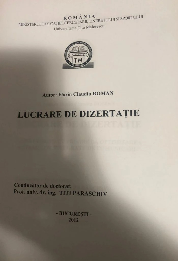 Coperta trimisă jurnaliștilor Libertatea de către ministrul Florin Roman, însoțită de alte 9 pagini ale tezei de master