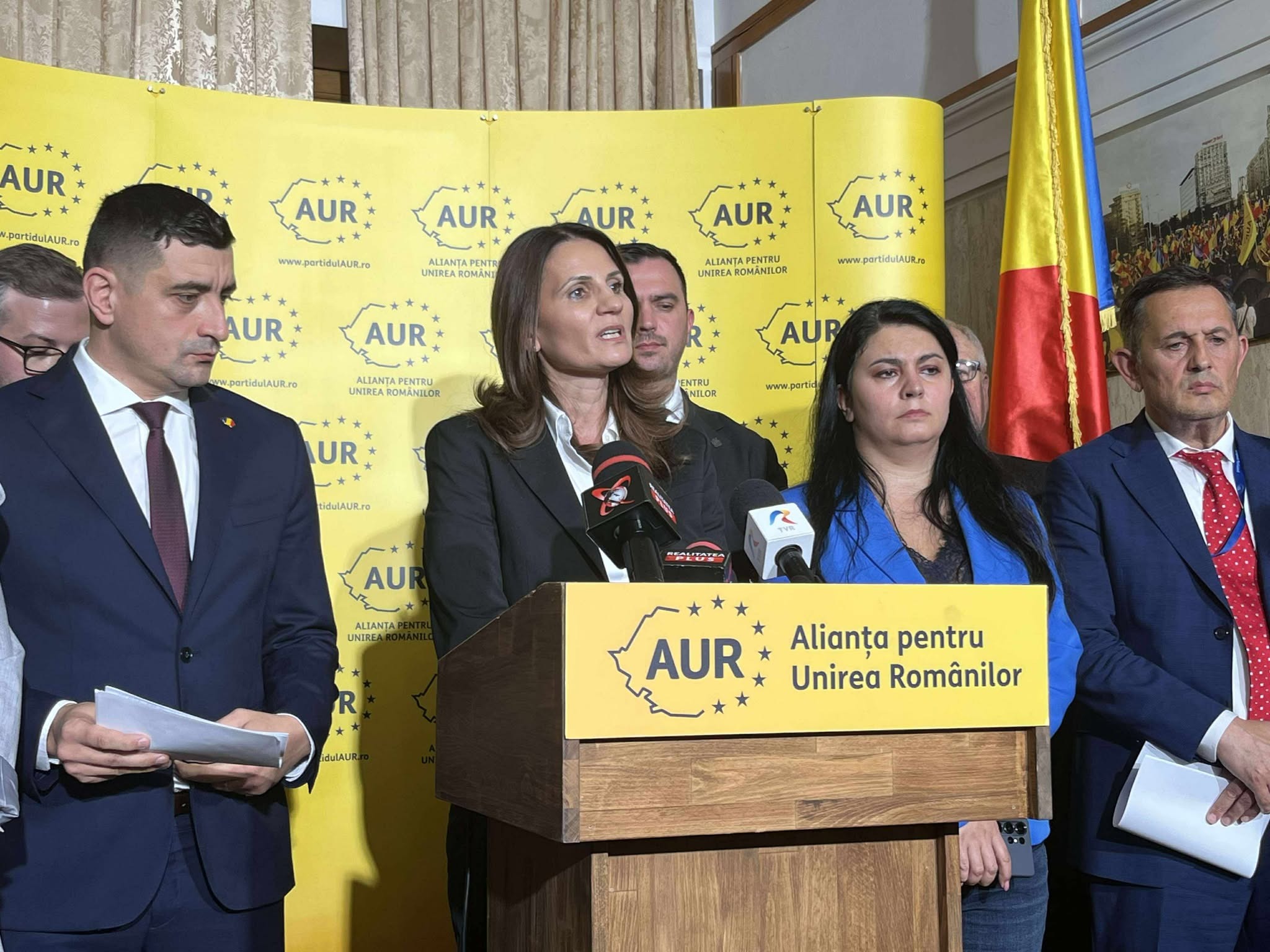3 noiembrie 2025: conferința de presă a prezentării candidatei Anca Alexandrescu de către AUR. Foto: HotNews / David Leonard Bularca